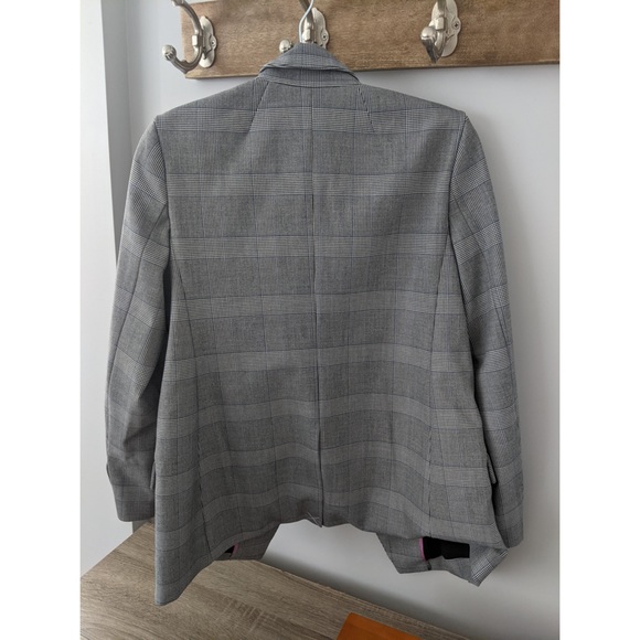 Hatch x J Crew Women’s Blazer (Maternity) - Picture 6 of 7